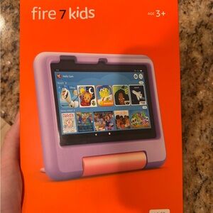 Amazon Kids Tablet — Purple and Black Kid-Friendly Tablet